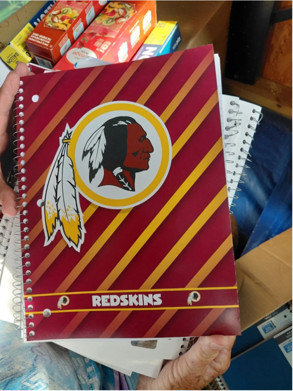 Washington Redskins Spiral Notebook Box Of 20 Classic NFL Football Memorabilia